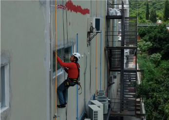 Brago empresa de Mantenimiento, Pintura, Limpieza de cristales, Instalacion en Alturas