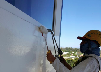 Brago empresa de Mantenimiento, Pintura, Limpieza de cristales, Instalacion en Alturas